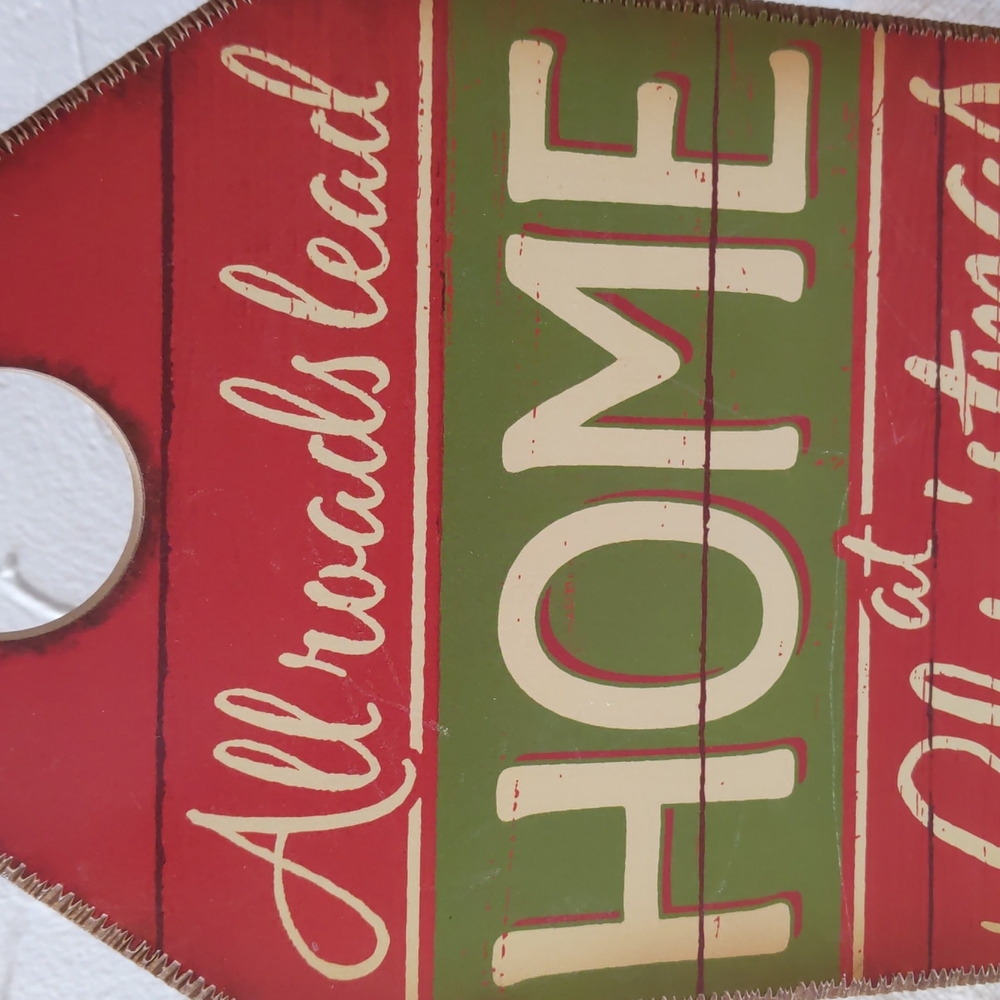 Hallmark Christmas Red Green Home Decoration - Picture 5 of 5